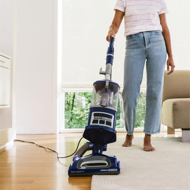 Shark NV360 Navigator Lift-Away Deluxe Upright Powerful Suction Vacuum for Hardwood Floor, Carpet, Muti-Surface Spotless Cleaning with Large Dust Cup Capacity, Swivel Steering, Blue (Renewed) - Image 4